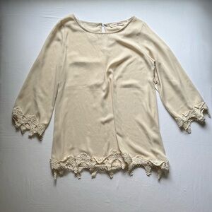 Altar'd State | Cream 3/4 Sleeve Lace Trim Blouse, Women's M